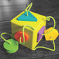 Fat Brain Toy Oombee Cube 1