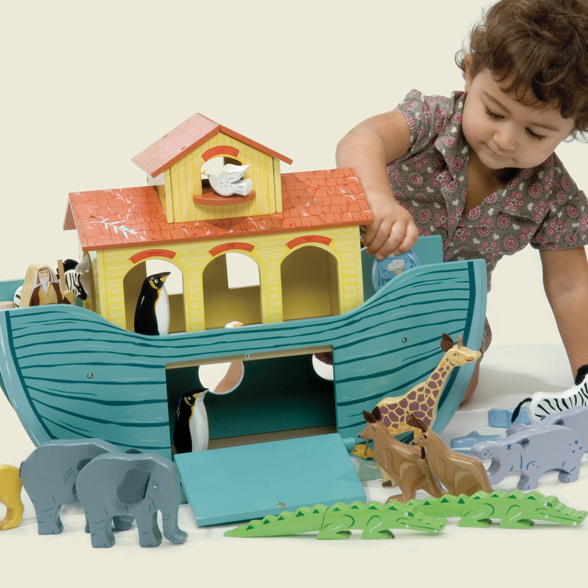 Le Toy Van Noah's Great Ark Set 3