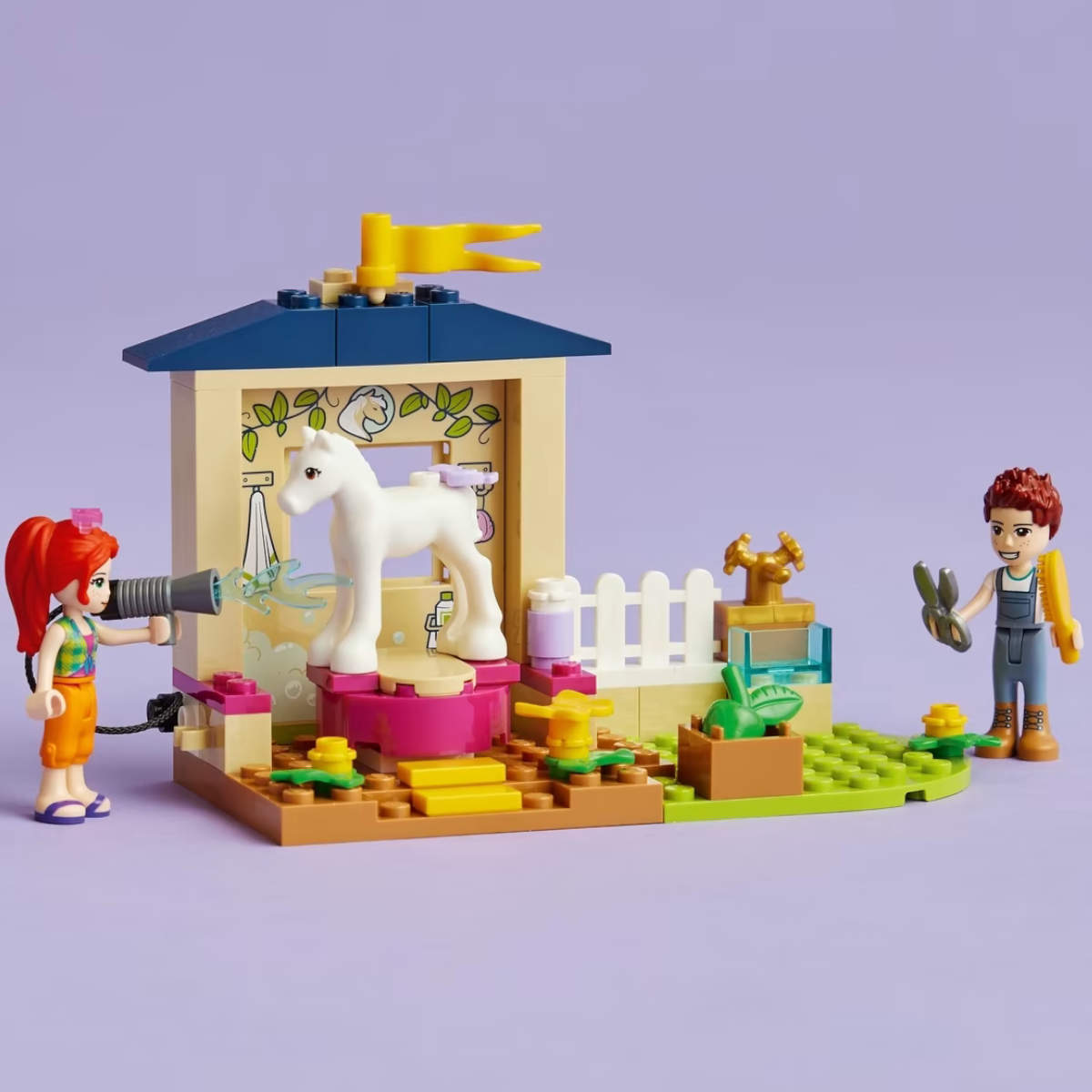 LEGO Friends Pony Washing Stable 41696 6