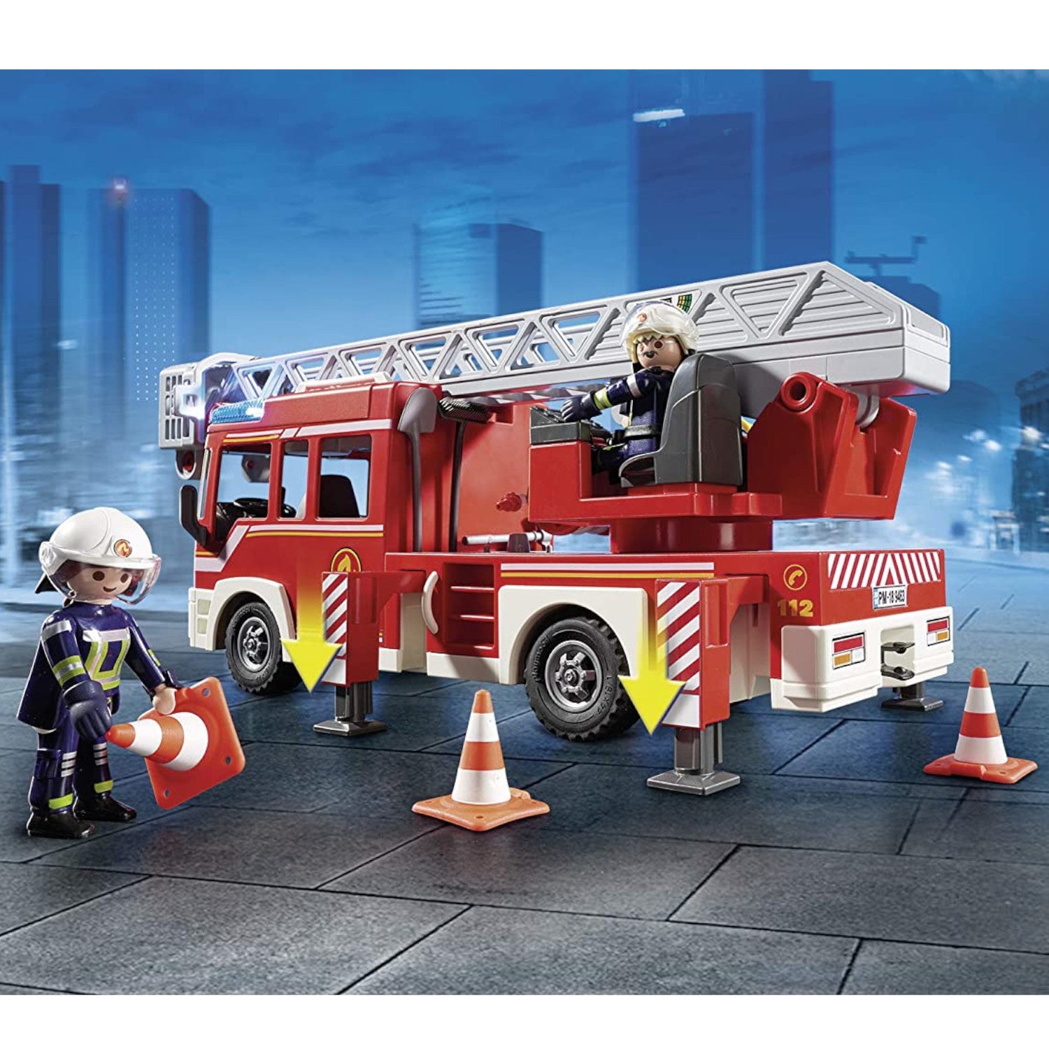 Playmobil Fire Engine with Ladder 4