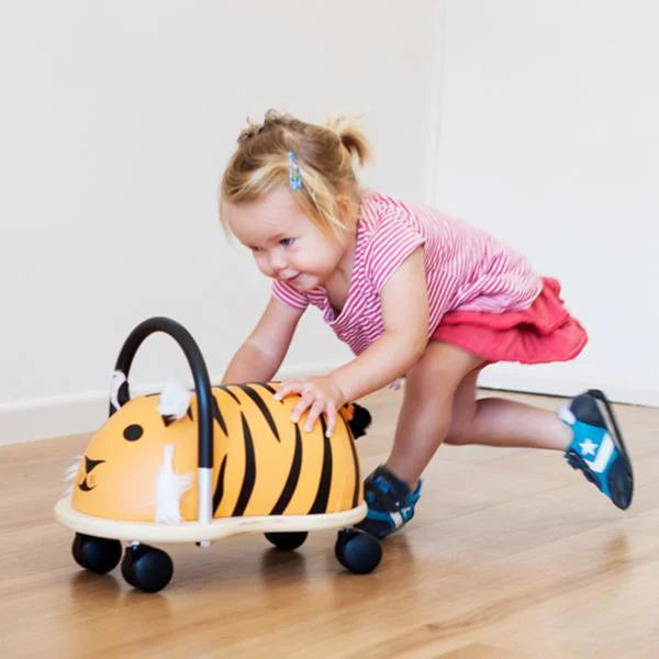 Wheely Bug Müller & Herber, Carretto Cavalcabile Per Bambini 1-3 Anni, Forma Di Maiale Con Ruote Girevoli, Swim Ring
